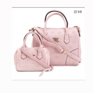Mommy & Me Juicy Couture
Pink Barrel Bag Gift Set NIB